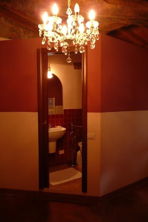 La Piazzetta Toscana B&B Campiglia Marittima Rom bilde