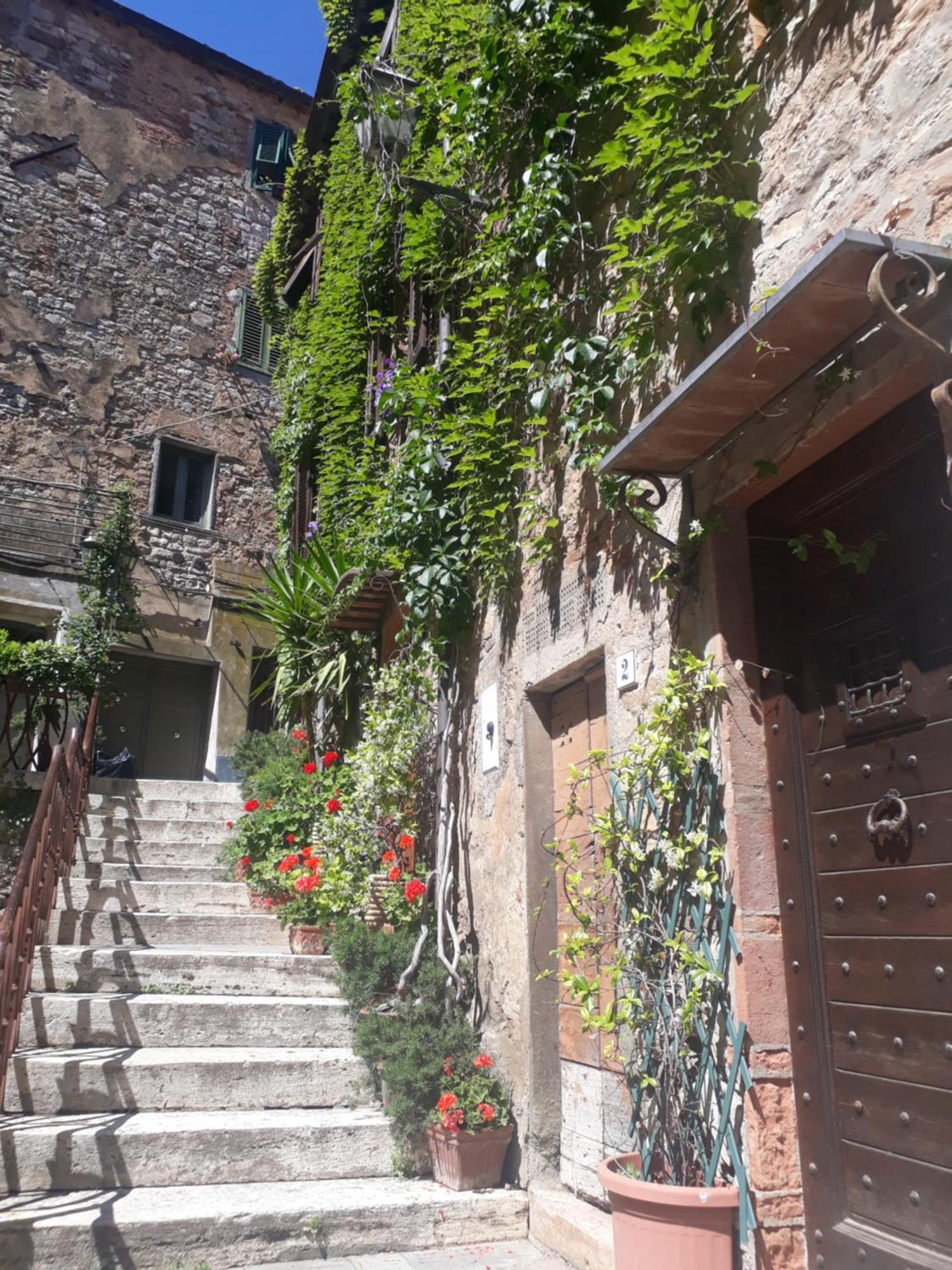 La Piazzetta Toscana B&B Campiglia Marittima Rom bilde